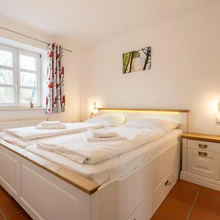 Apartmán Rugana - Komfort Mit 1 Schlafzimmern Und Terrasse C16 Dranske